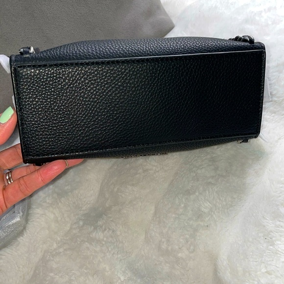 Michael Kors Small Black Mina - Picture 3 of 7